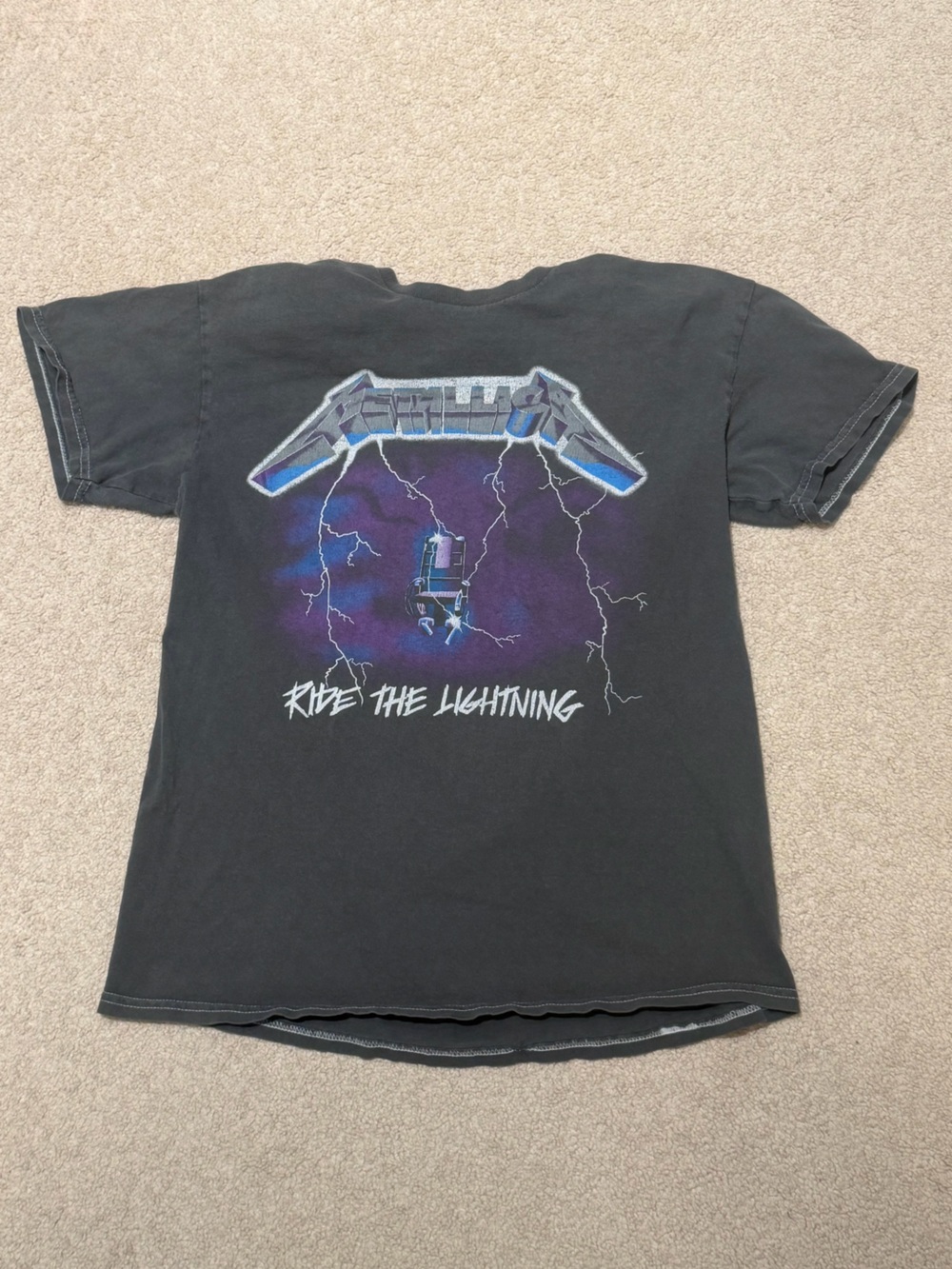 Metallica Ride The Lightning Graphic Tee - Black